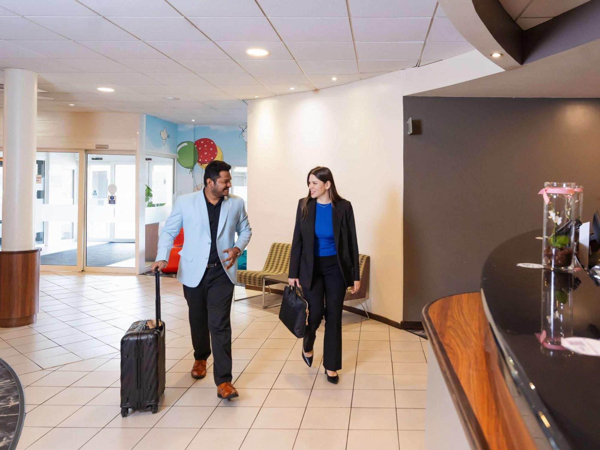 Novotel Milton Keynes Ngoại thất bức ảnh