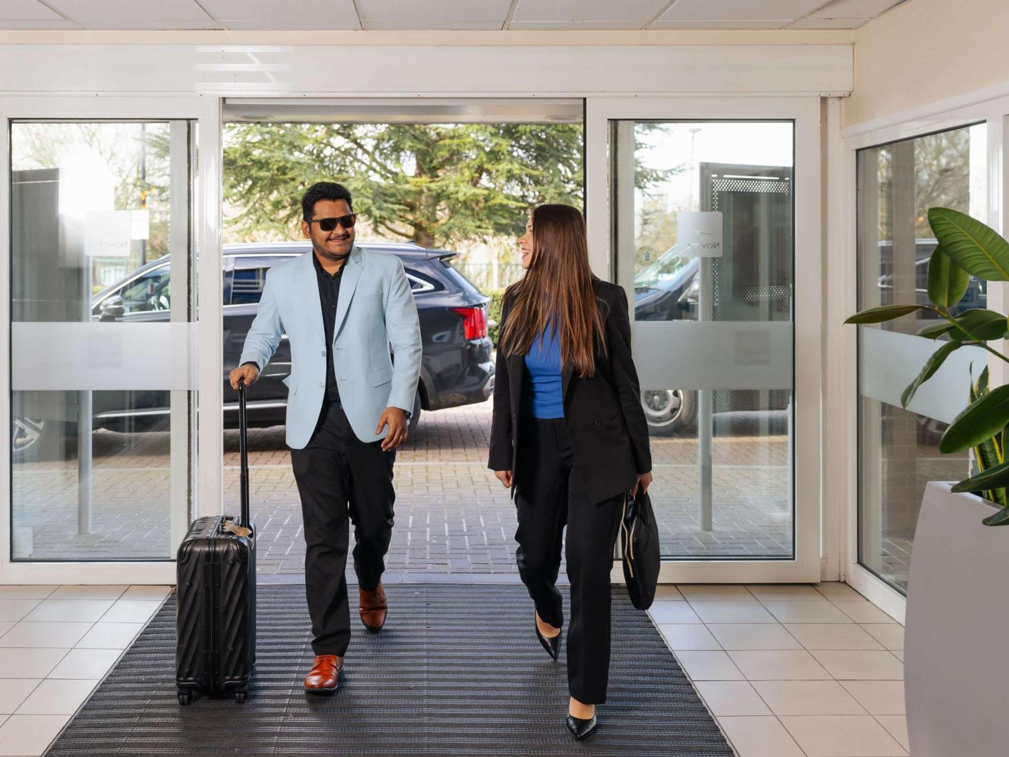 Novotel Milton Keynes Ngoại thất bức ảnh