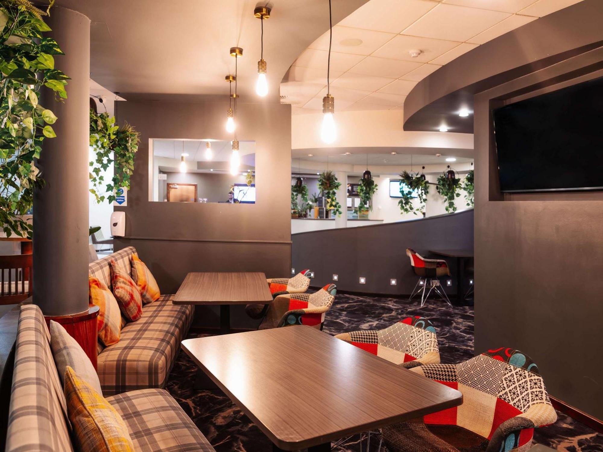 Novotel Milton Keynes Ngoại thất bức ảnh