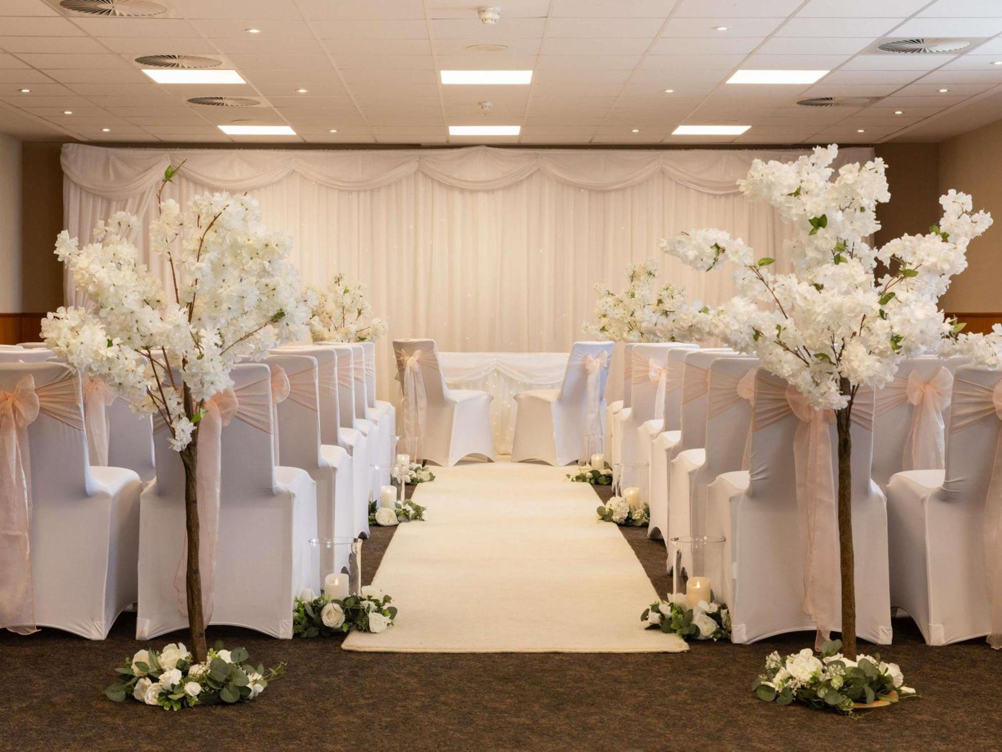 Novotel Milton Keynes Ngoại thất bức ảnh
